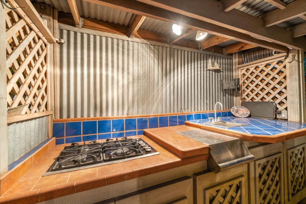 3033 82nd Way N, Saint Petersburg, FL 33710 Photo