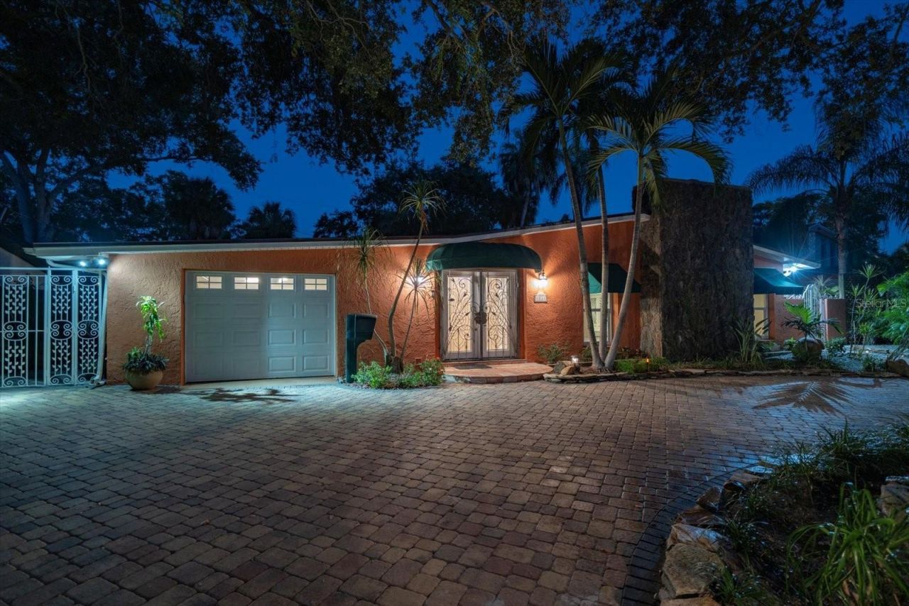 3033 82nd Way N, Saint Petersburg, FL 33710 Photo