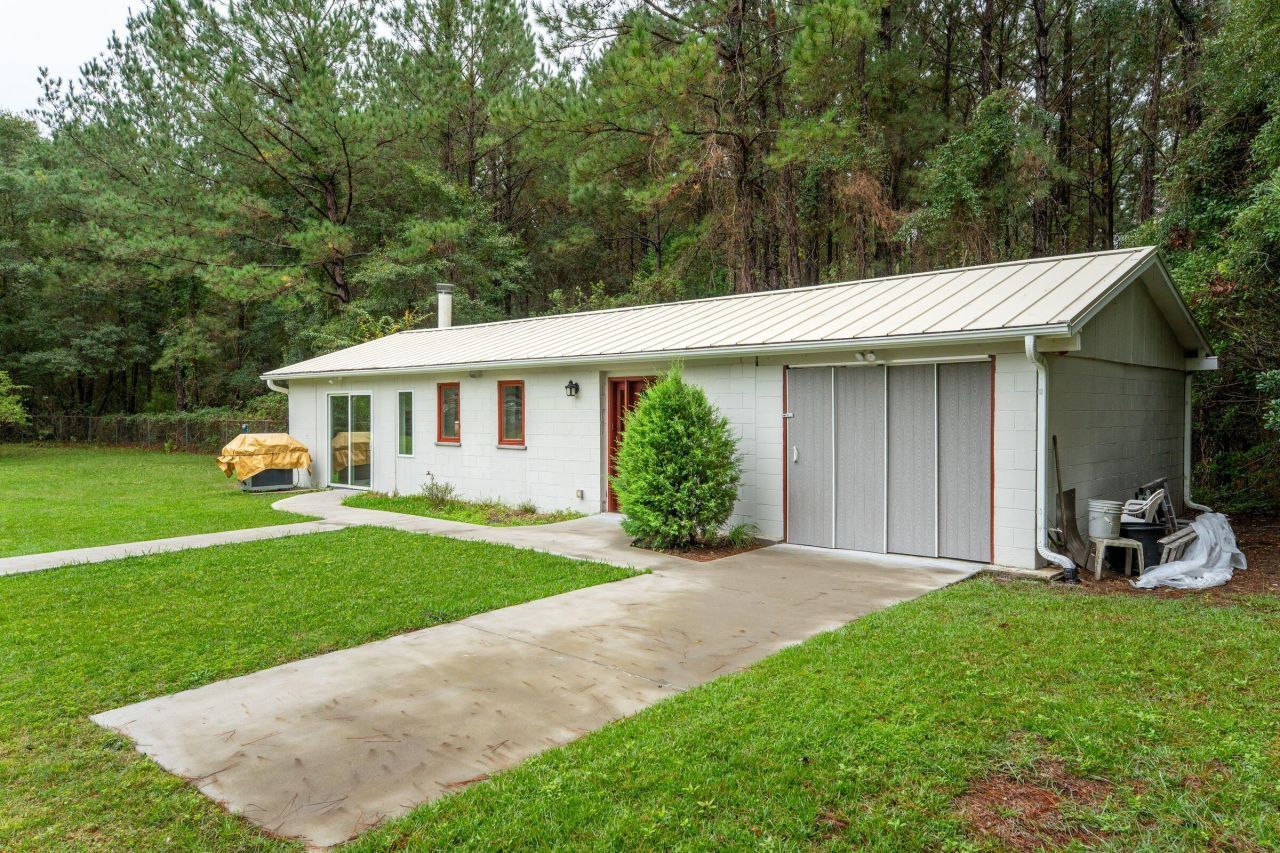 3255 Edenvale Road Photo 9