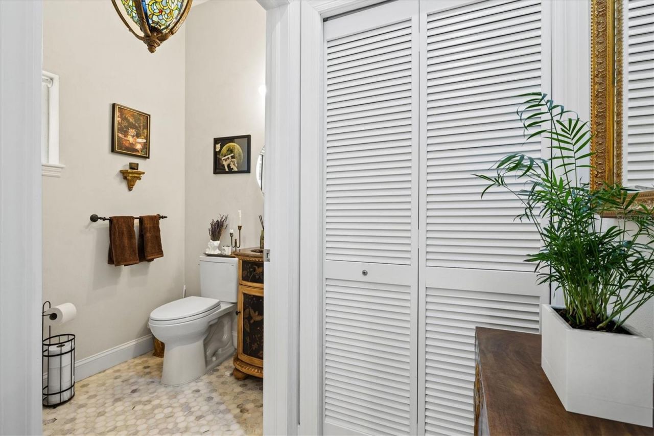 1724 Cherry Lane, Sarasota, FL 34236 Photo