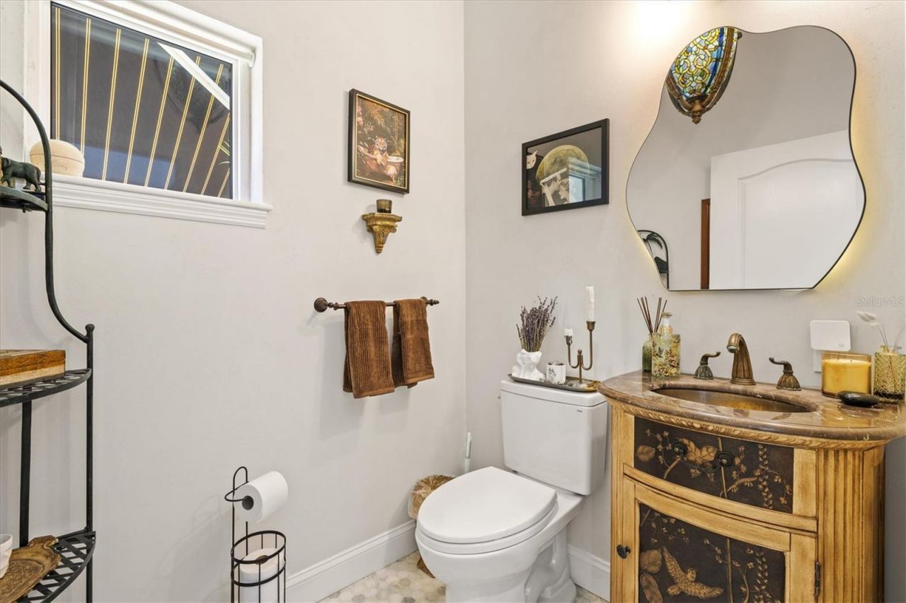 1724 Cherry Lane, Sarasota, FL 34236 Photo