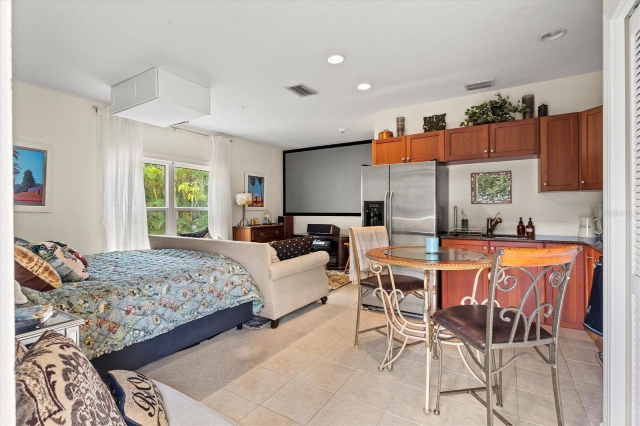 1724 Cherry Lane, Sarasota, FL 34236 Photo