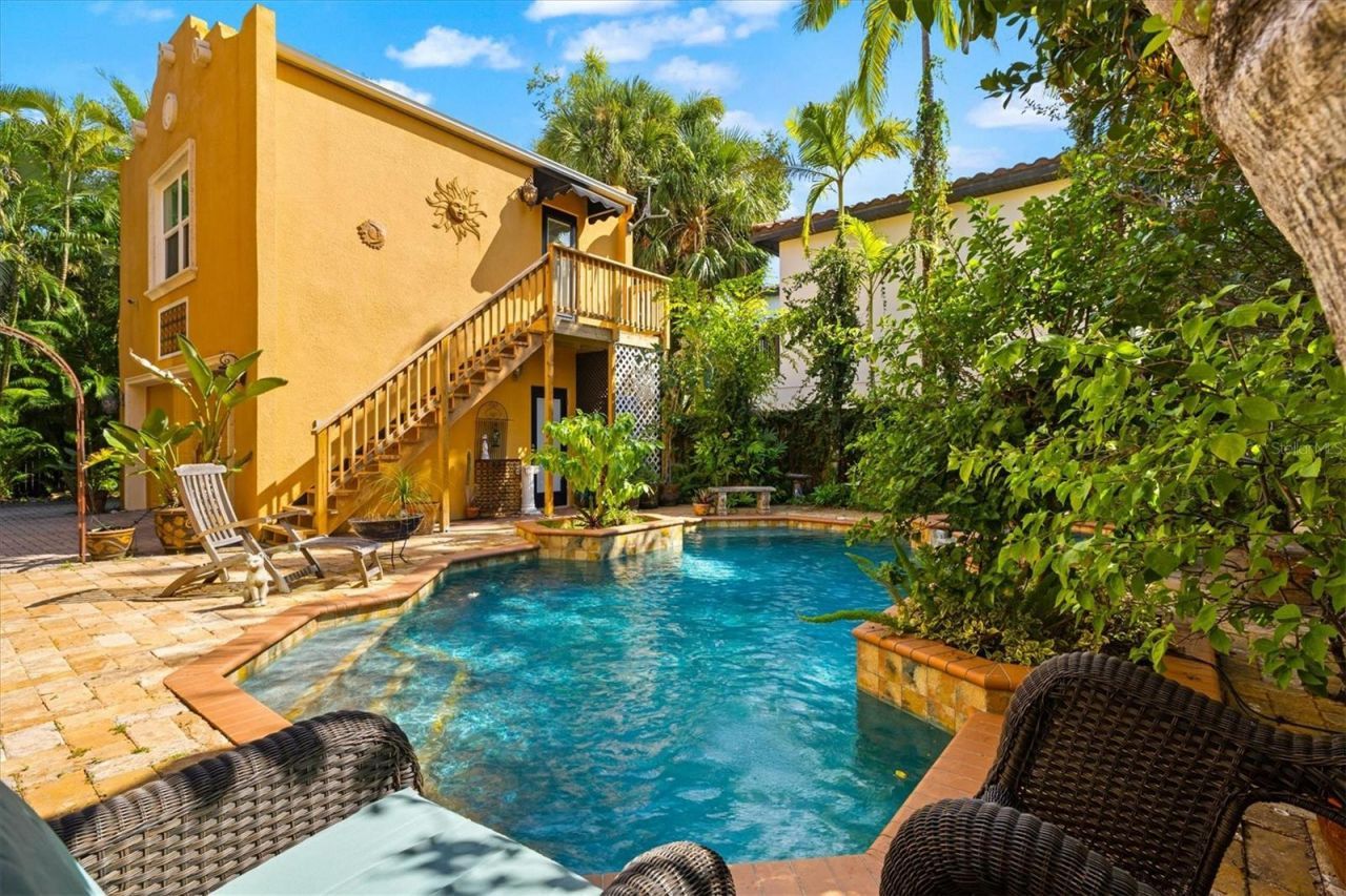 1724 Cherry Lane, Sarasota, FL 34236 Photo