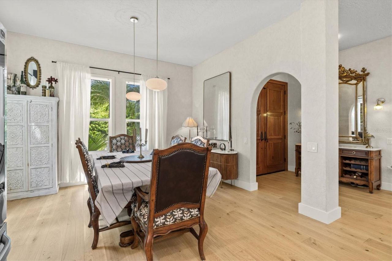 1724 Cherry Lane, Sarasota, FL 34236 Photo