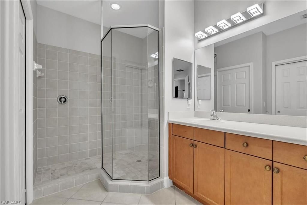 9276 Aviano Dr, Unit 202, Fort Myers, FL 33913 Photo