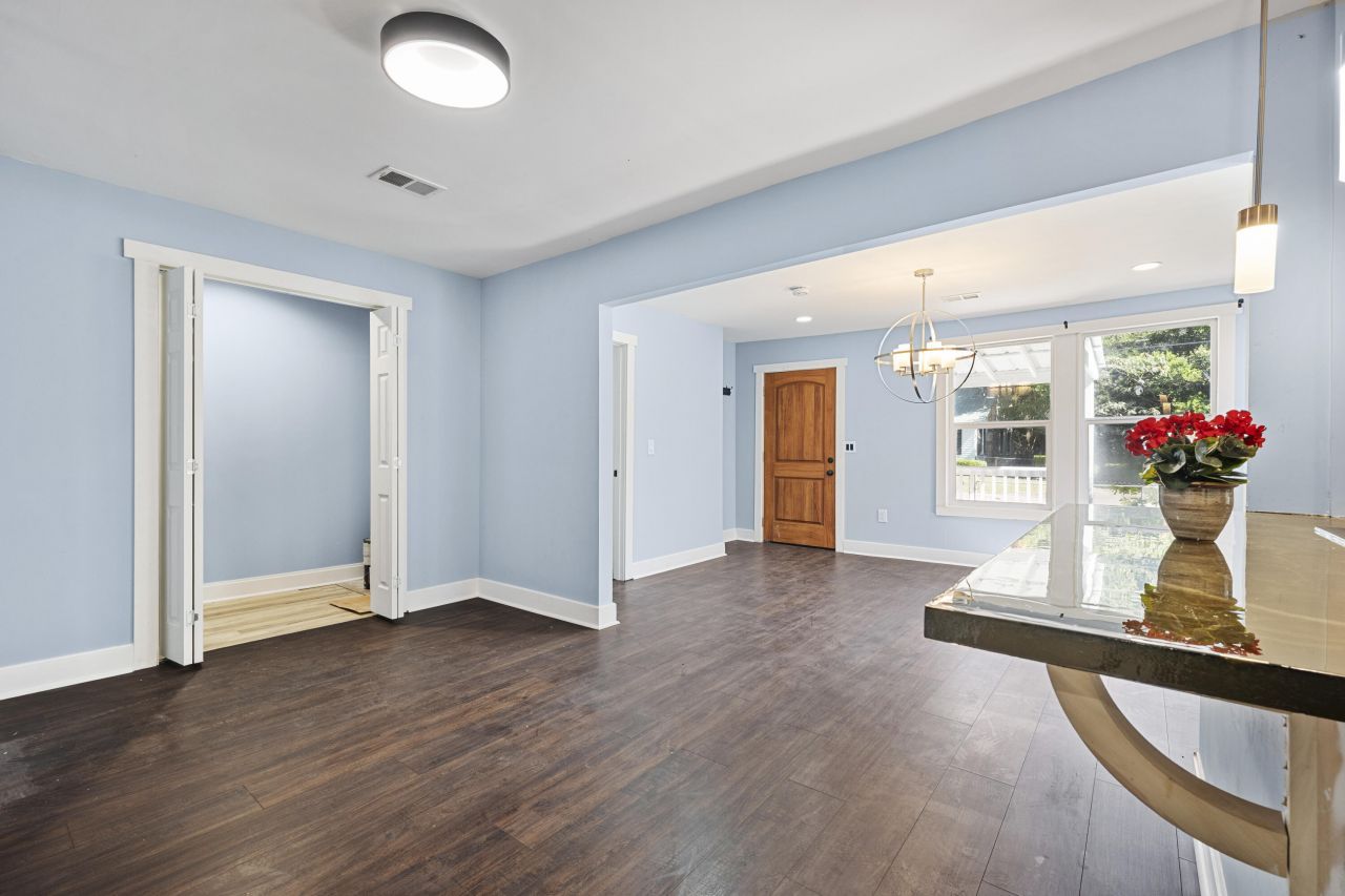 320 Clarendon Street Photo 11