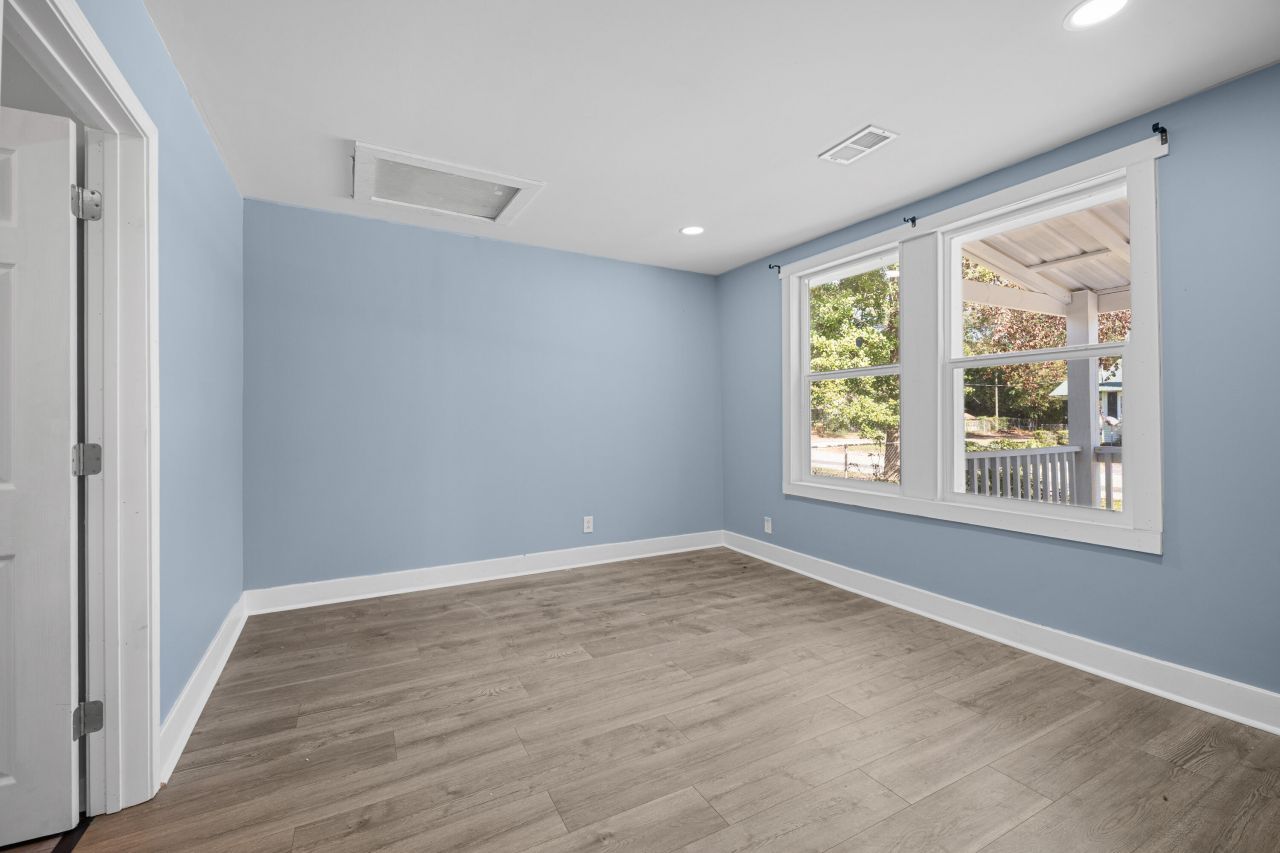 320 Clarendon Street Photo 18