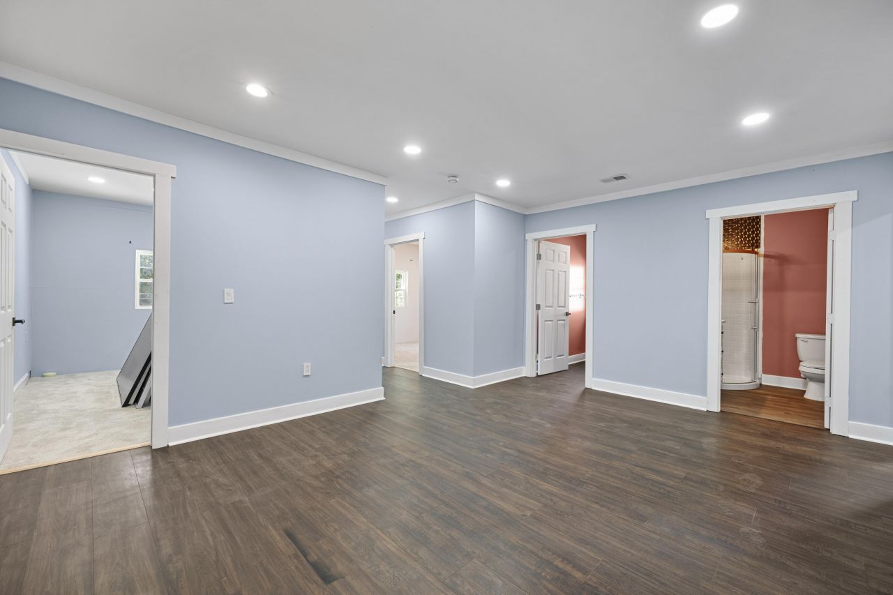 320 Clarendon Street Photo 25