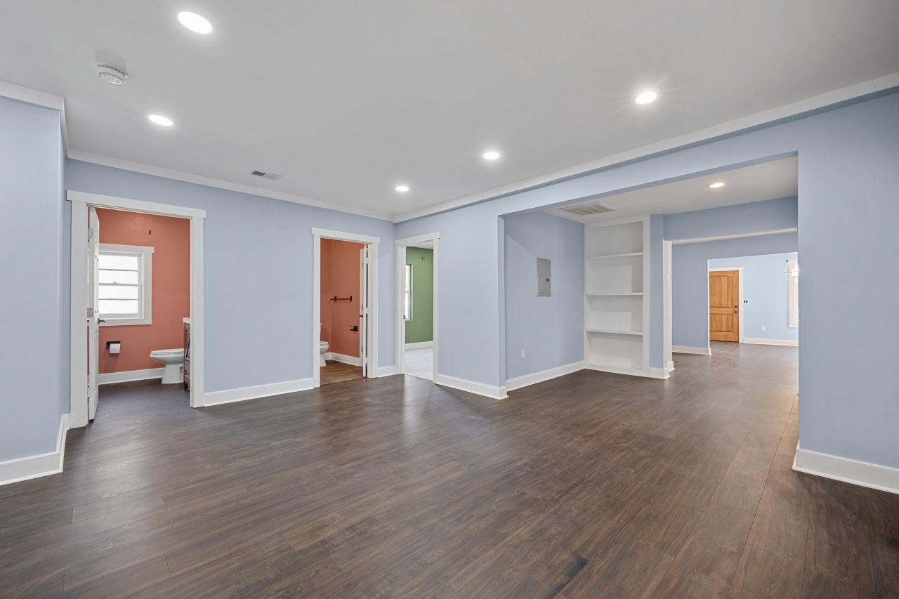 320 Clarendon Street Photo 26