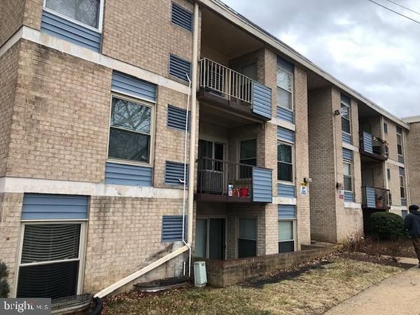 3835 SAINT BARNABAS ROAD, Unit 201, SUITLAND, MD 20746
