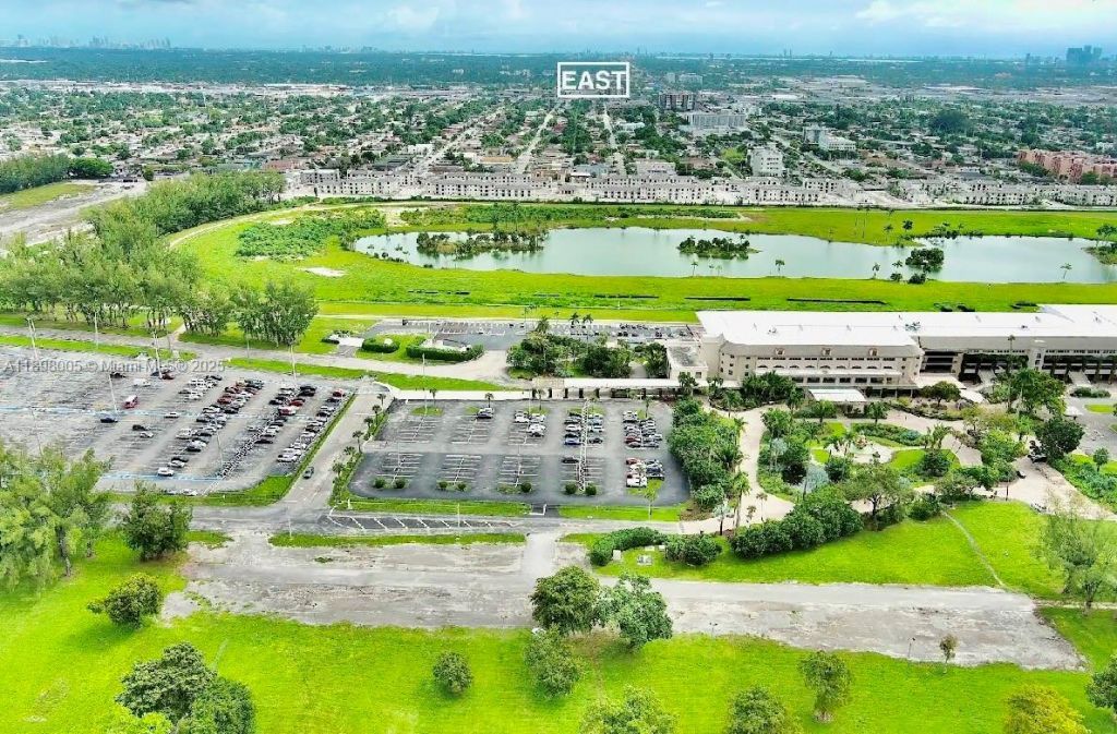 2692 Palm Ave, Hialeah, FL 33010 Photo