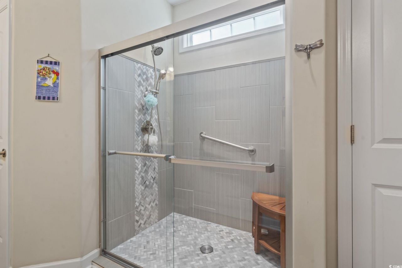 4473 Marshwood Dr. Photo 14