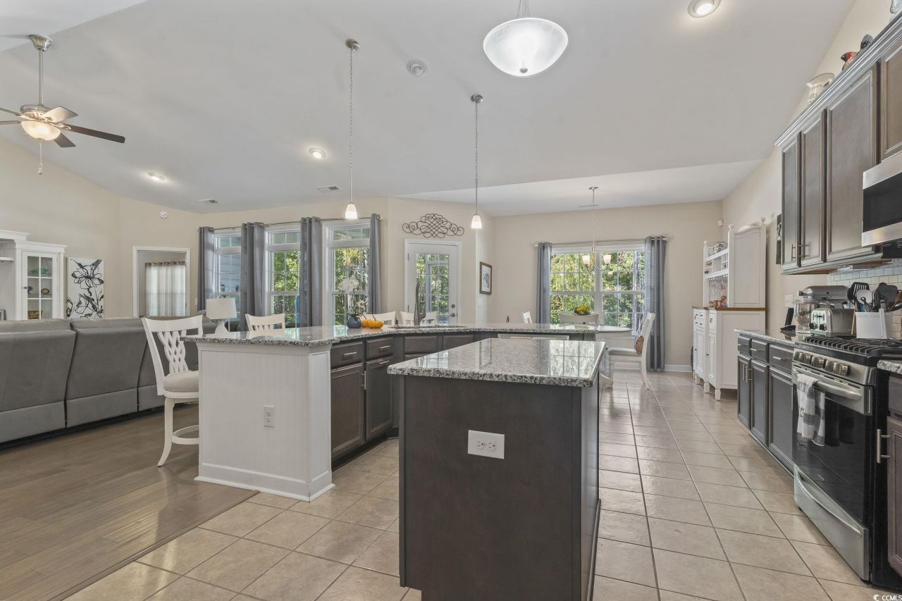 4473 Marshwood Dr. Photo 19