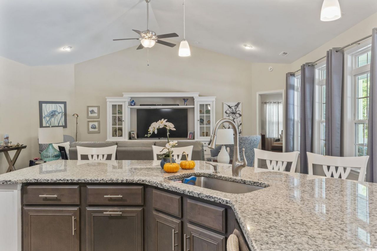 4473 Marshwood Dr. Photo 20