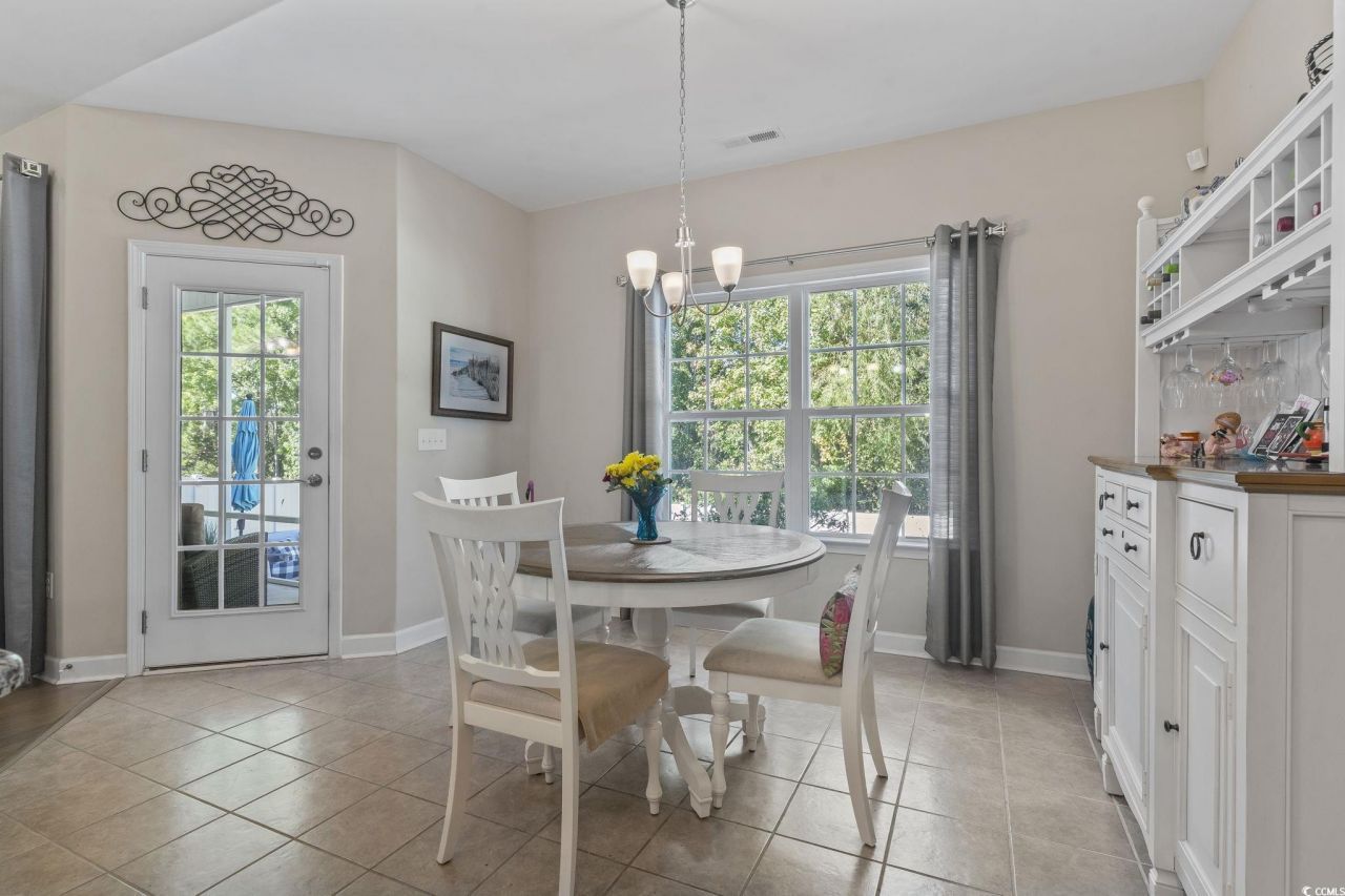 4473 Marshwood Dr. Photo 29