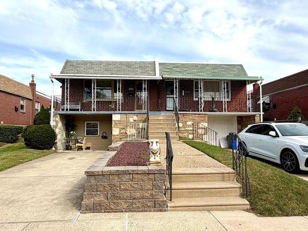 1829 TOMLINSON ROAD, PHILADELPHIA, PA 19116