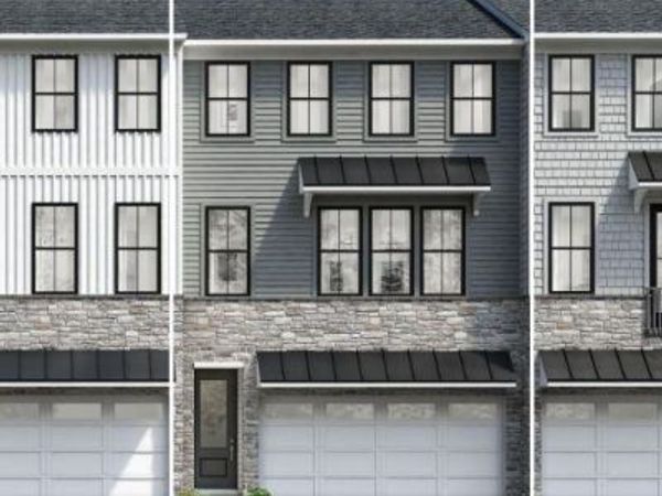 105 BRIANNA COURT, Unit 3, CHALFONT, PA 18914