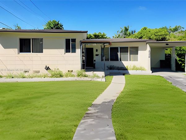 12520 NE 1st Ct, North Miami, FL 33161