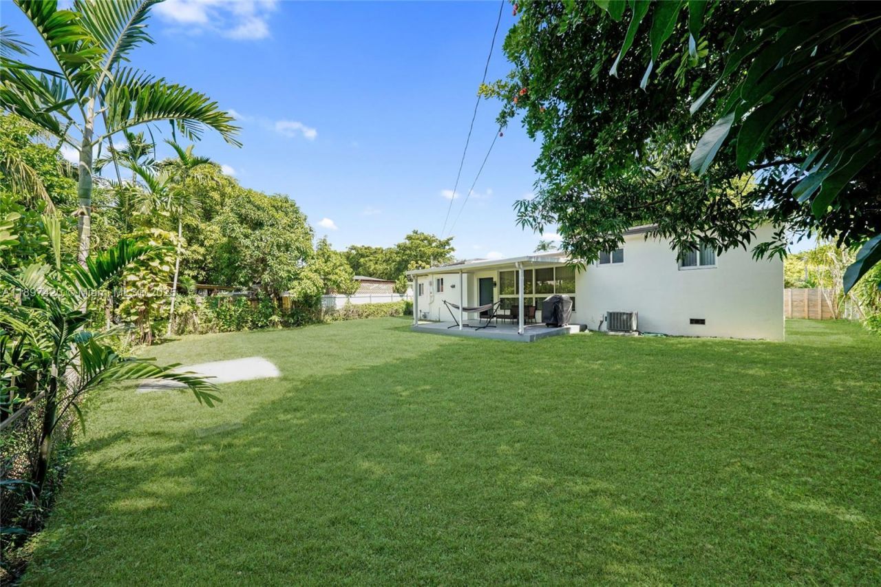 12520 NE 1st Ct, North Miami, FL 33161 Photo