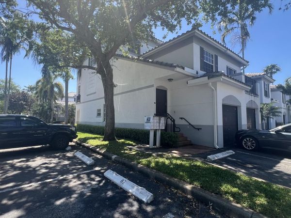 735 SW 148th Avenue, Unit 1702, Davie, FL 33325
