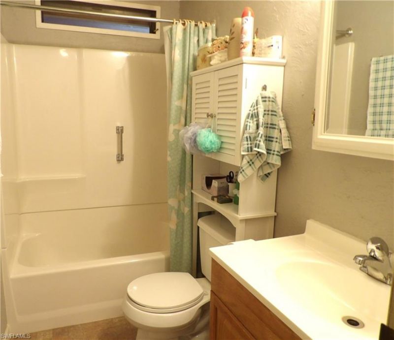 737 Knotty Pine Cir, North Fort Myers, FL 33917 Photo