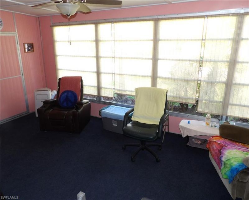 737 Knotty Pine Cir, North Fort Myers, FL 33917 Photo