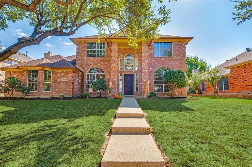 1502 Hamilton Drive, Cedar Hill, TX 75104 Main Photo