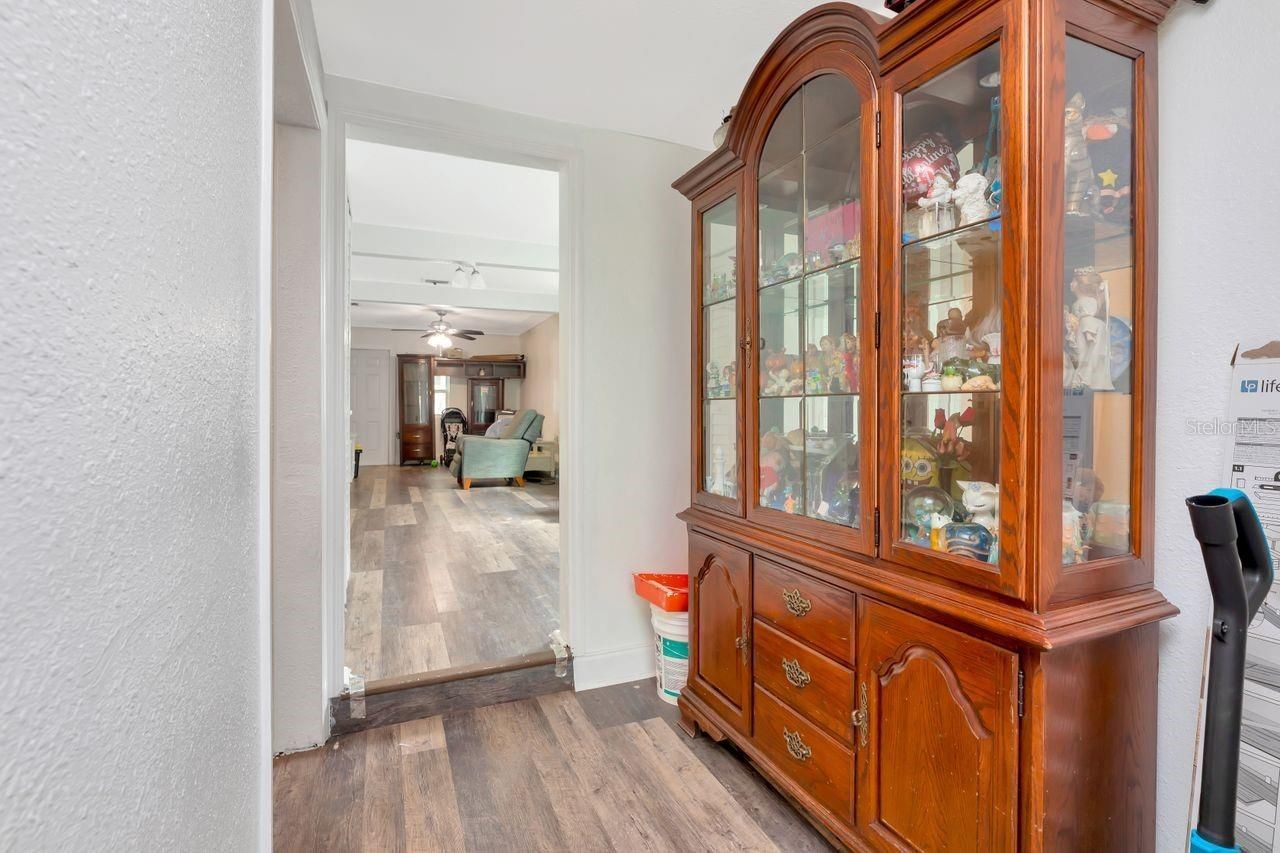 3278 56th Avenue N, Saint Petersburg, FL 33714 Photo