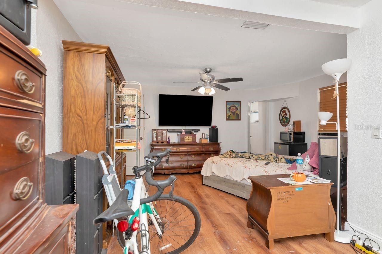 3278 56th Avenue N, Saint Petersburg, FL 33714 Photo