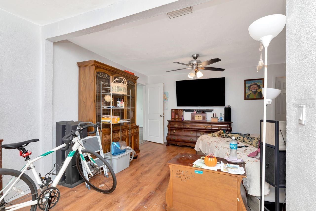 3278 56th Avenue N, Saint Petersburg, FL 33714 Photo