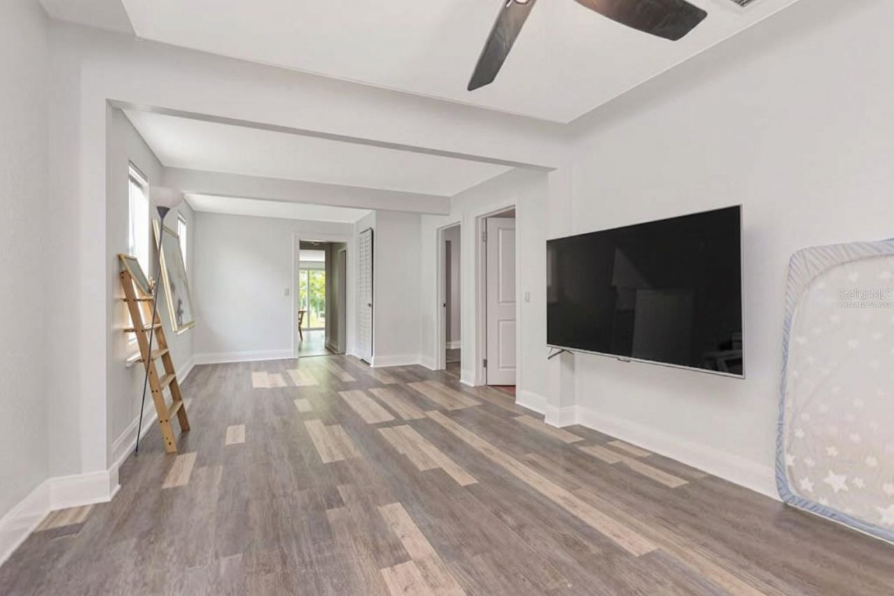 3278 56th Avenue N, Saint Petersburg, FL 33714 Photo