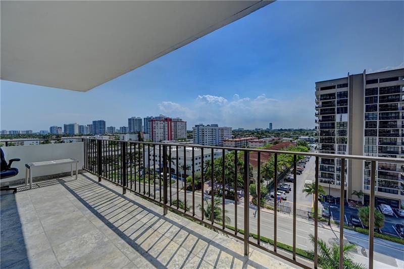2030 S Ocean Drive, Unit 807, Hallandale Beach, FL 33009 Photo