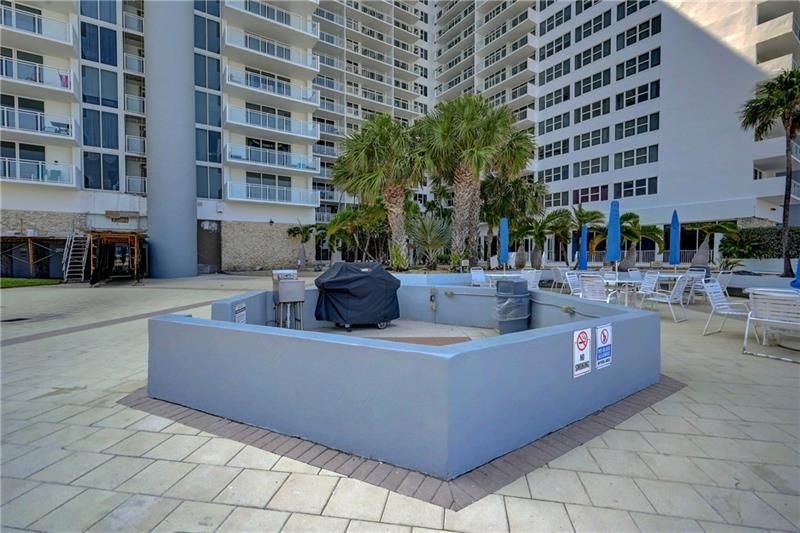 2030 S Ocean Drive, Unit 807, Hallandale Beach, FL 33009 Photo
