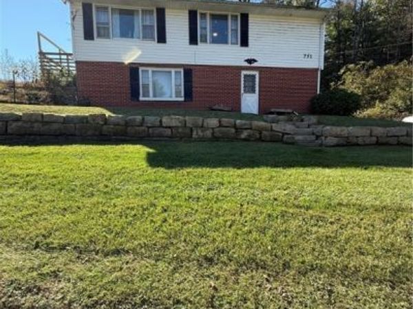 771 State Route 541, Coshocton, OH 43812