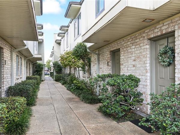 3005 7TH Street, Unit C, Metairie, LA 70001