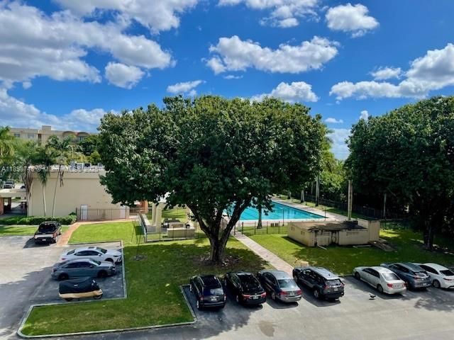 9350 Fontainebleau Blvd, Unit 408, Miami, FL 33172 Photo