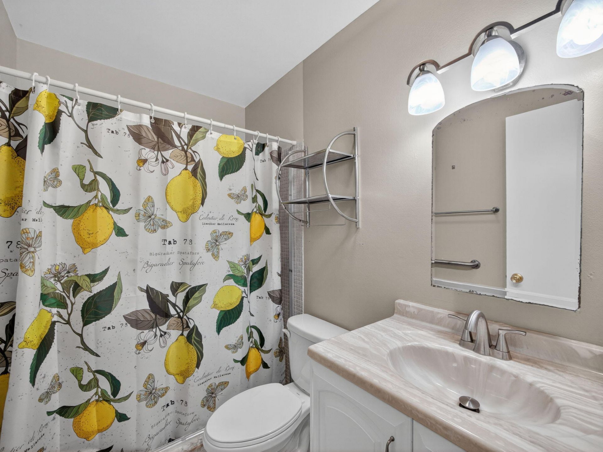 111 Lakes End Drive, Unit B, Fort Pierce, FL 34982 Photo