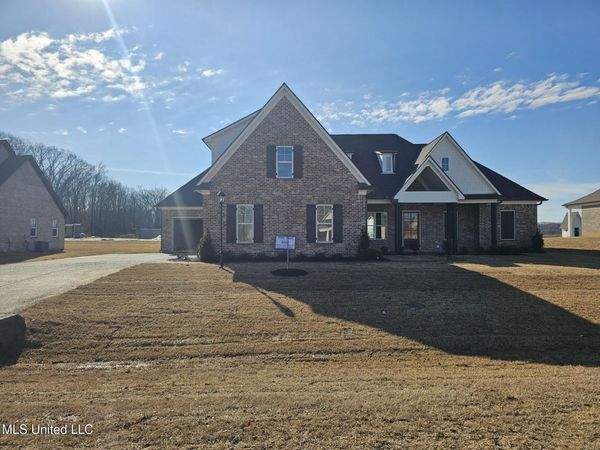 2275 Livingston Way, Hernando, MS 38632