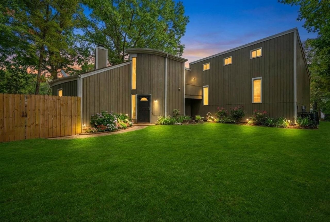 8446 Chippingham Dr, Memphis, TN 38016 Main Photo