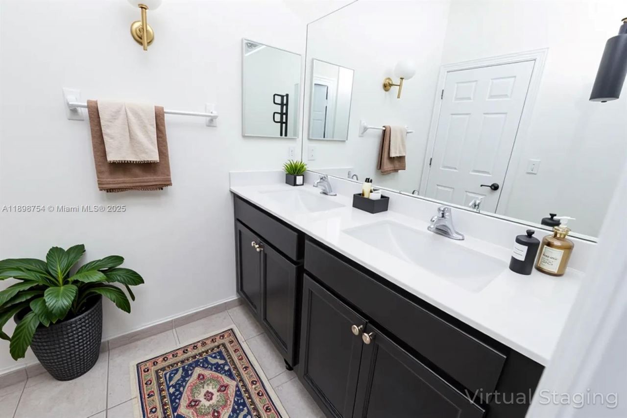 3412 W 103rd Ter, Hialeah, FL 33018 Photo