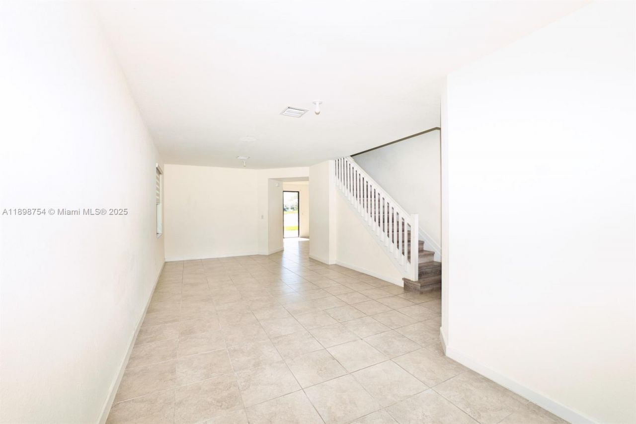 3412 W 103rd Ter, Hialeah, FL 33018 Photo