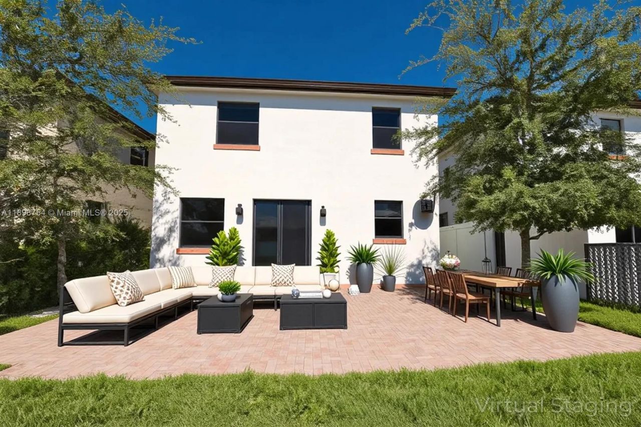 3412 W 103rd Ter, Hialeah, FL 33018 Photo