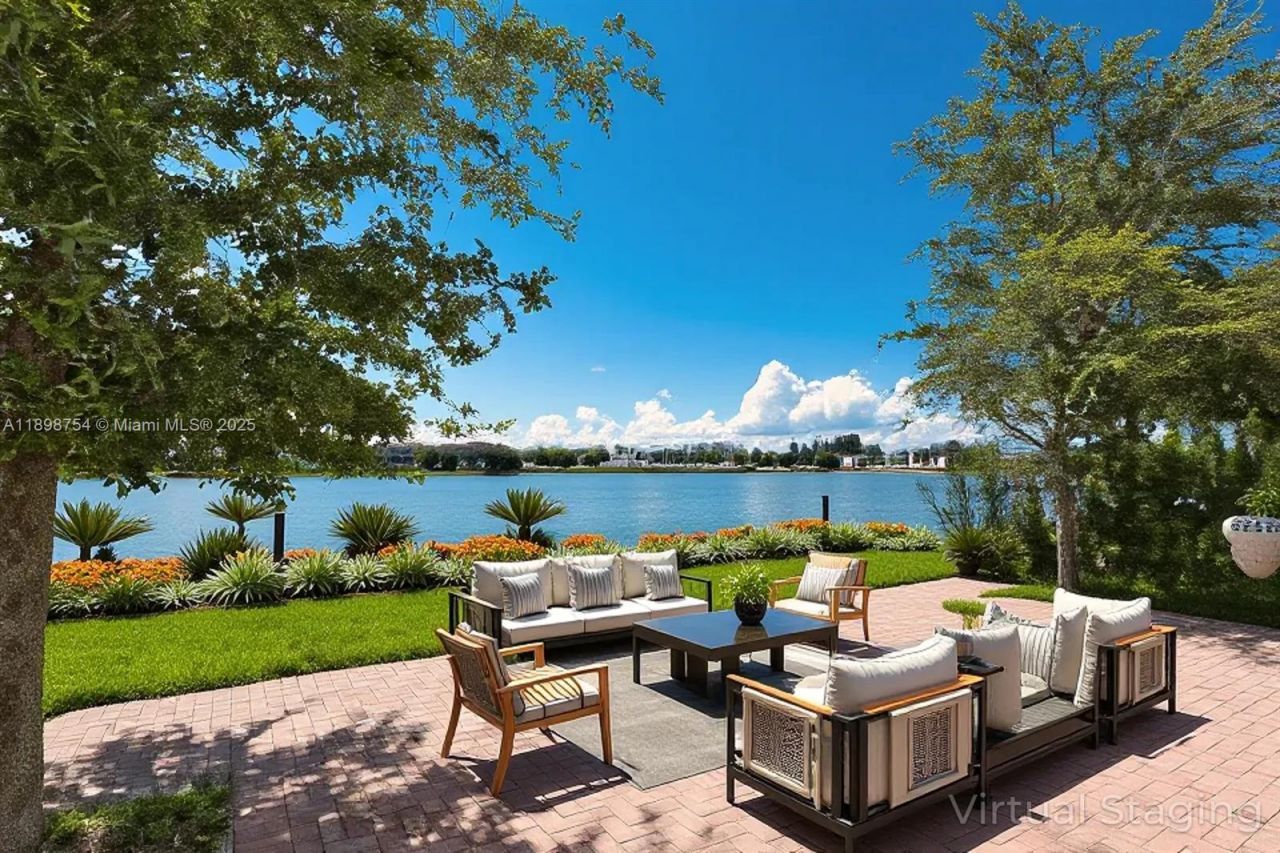 3412 W 103rd Ter, Hialeah, FL 33018 Photo