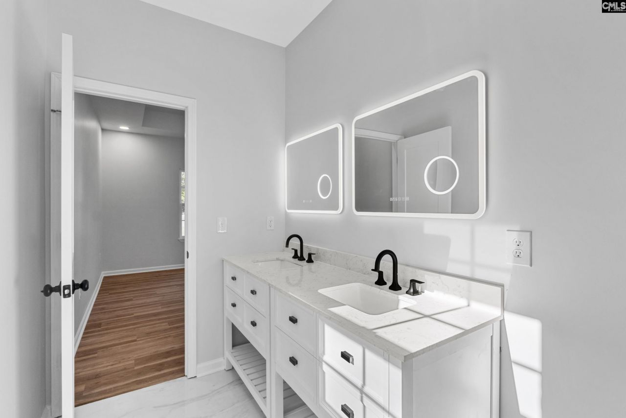 2904 S Partridge Circle Photo 15