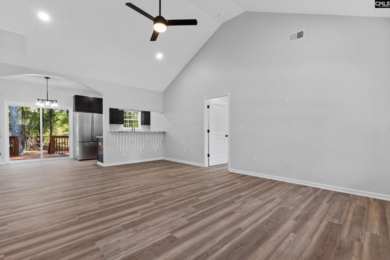 2904 S Partridge Circle Photo 4