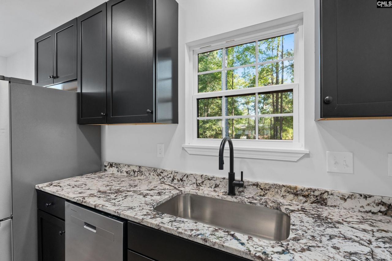 2904 S Partridge Circle Photo 9