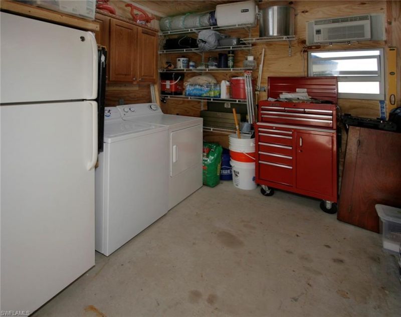 3059 Bounty Ln, Saint James City, FL 33956 Photo