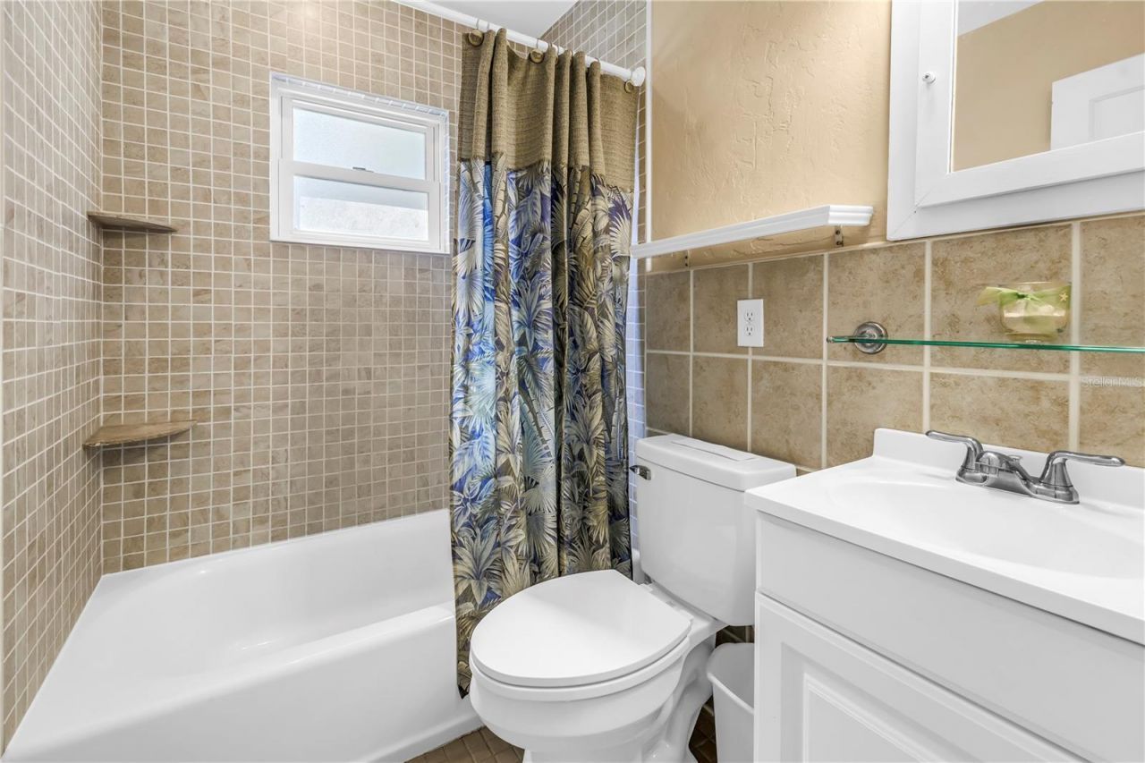 6144 2nd Avenue N, Saint Petersburg, FL 33710 Photo