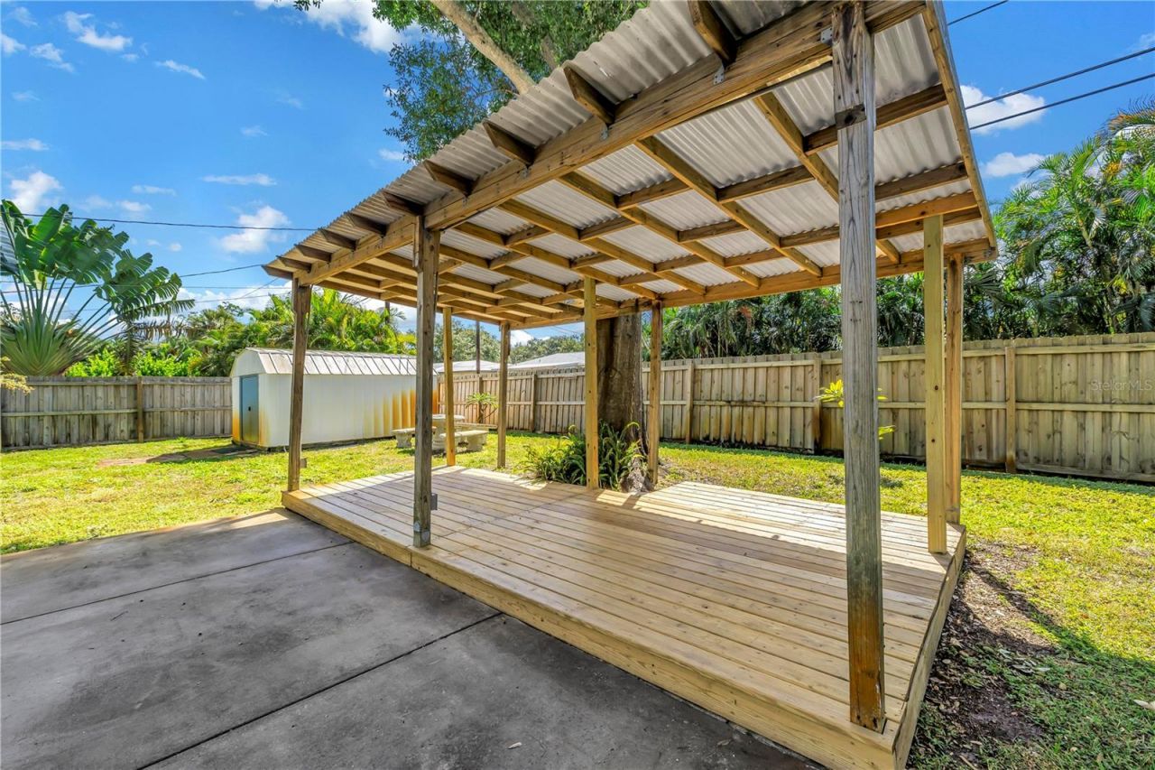 6144 2nd Avenue N, Saint Petersburg, FL 33710 Photo