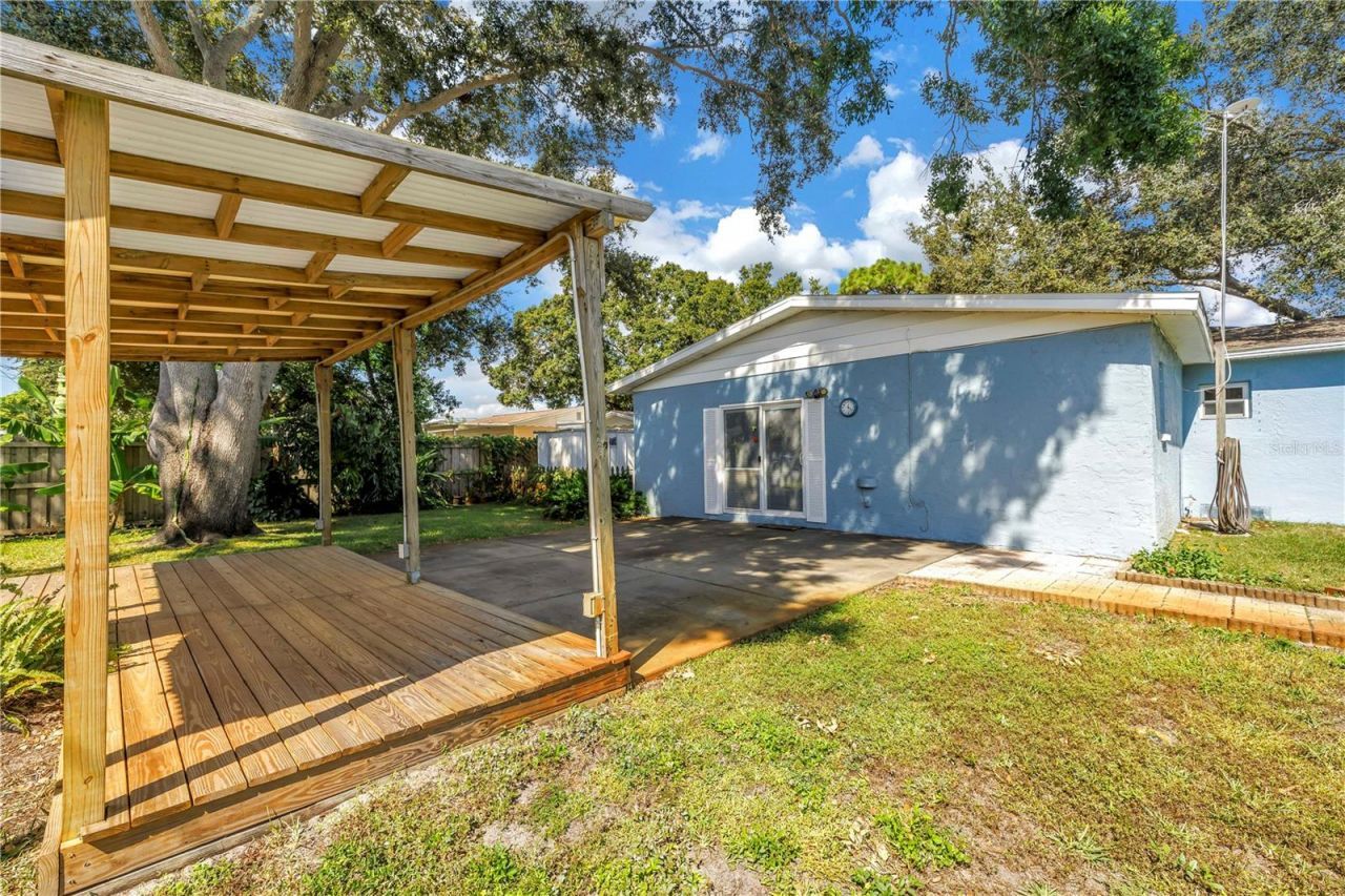 6144 2nd Avenue N, Saint Petersburg, FL 33710 Photo